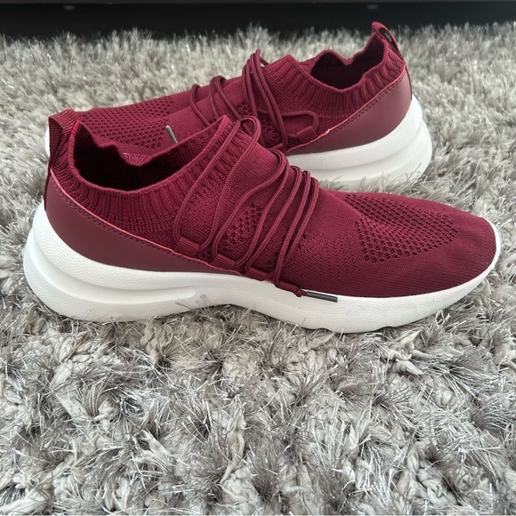 H&M Shoes - ✨H&M Burgundy Knit Slip-On Sneakers with White Sole